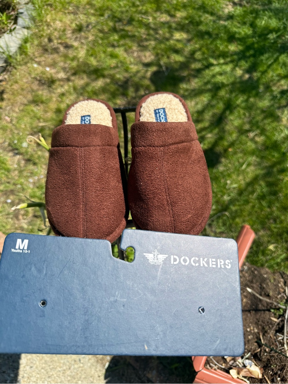 Dockers Boys Sz 13-1 Chocolate Brown Slip-On Sherpa-Lined Slippers